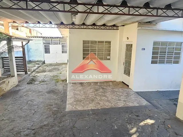 Casa com 275m² 2 quartos e 1 banheiro, à venda, no bairro Jardim Ismênia em São José dos Campos