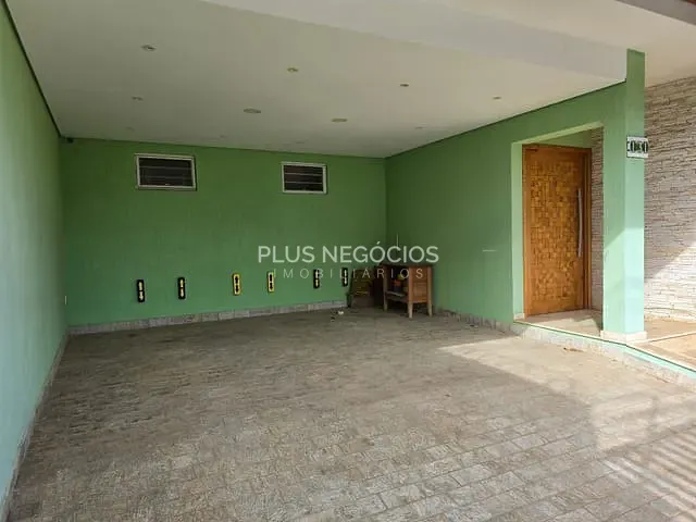 Casa com 300m² 3 quartos e 4 banheiros, à venda, no bairro Centro em Sorocaba
