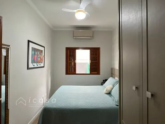 Casa com 140m² 3 quartos e 2 banheiros, à venda, no bairro Vila Branca em Jacareí
