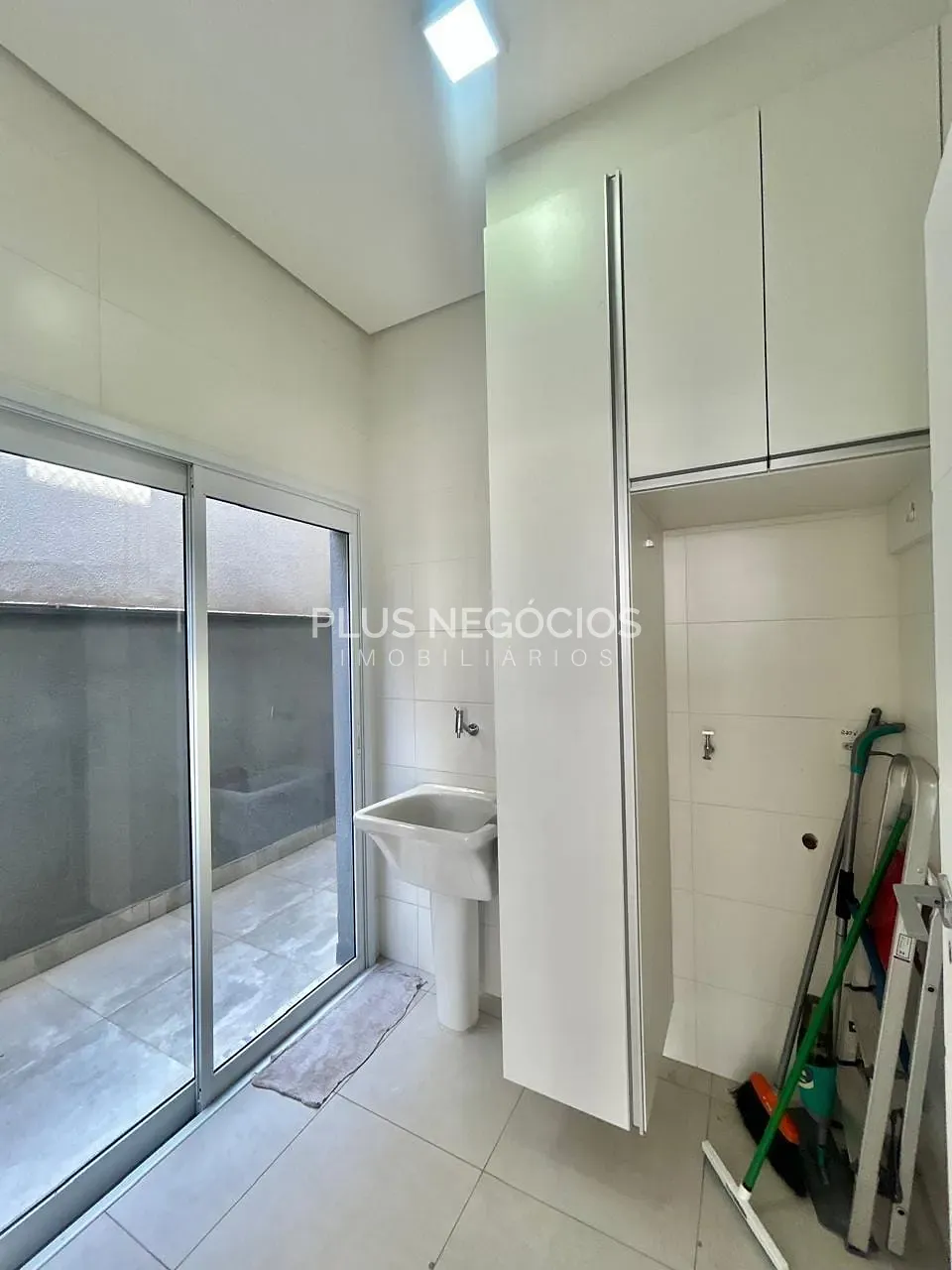 Casa, 3 quartos, 280 m² - Foto 15