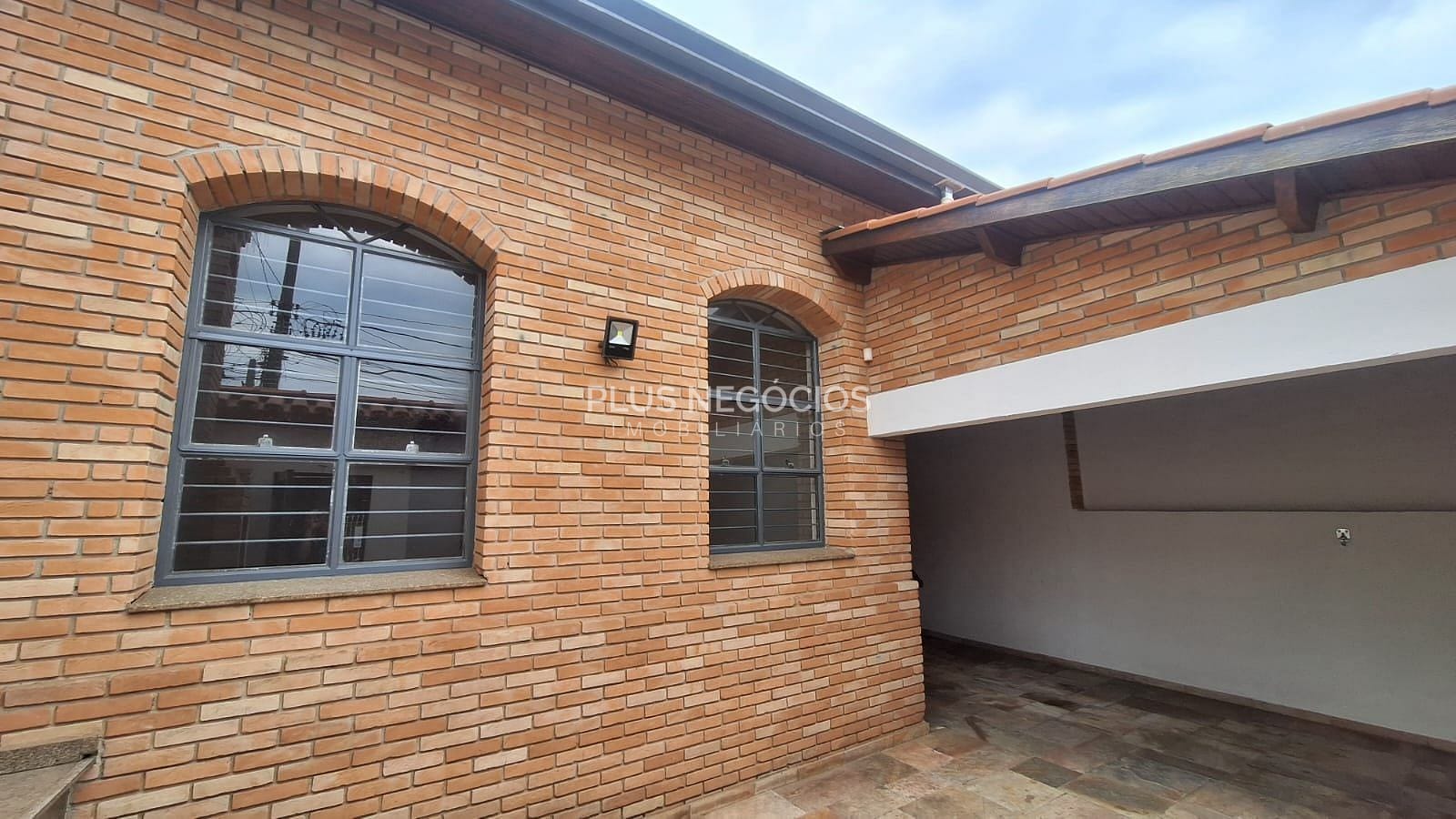 Casa, 3 quartos, 210 m² - Foto 3