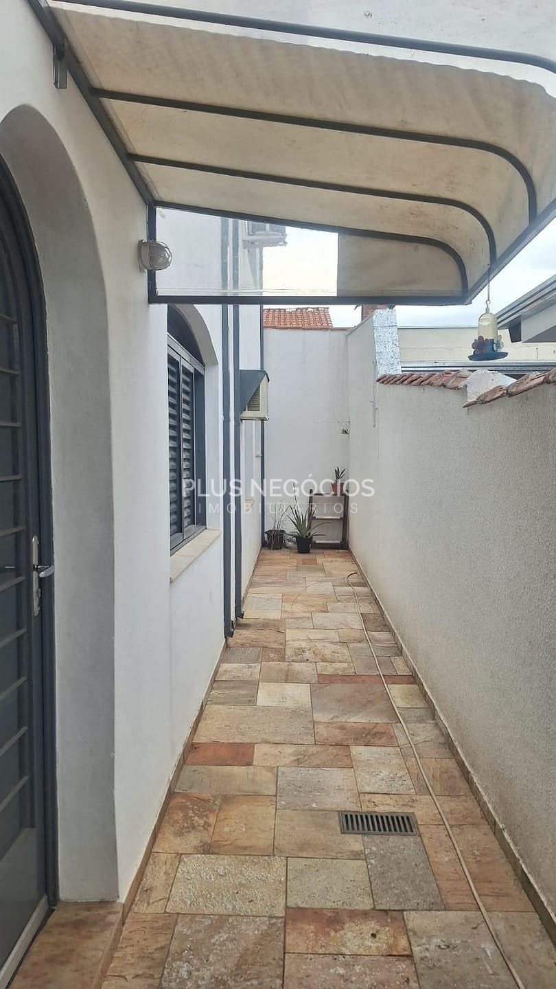 Casa, 3 quartos, 210 m² - Foto 33