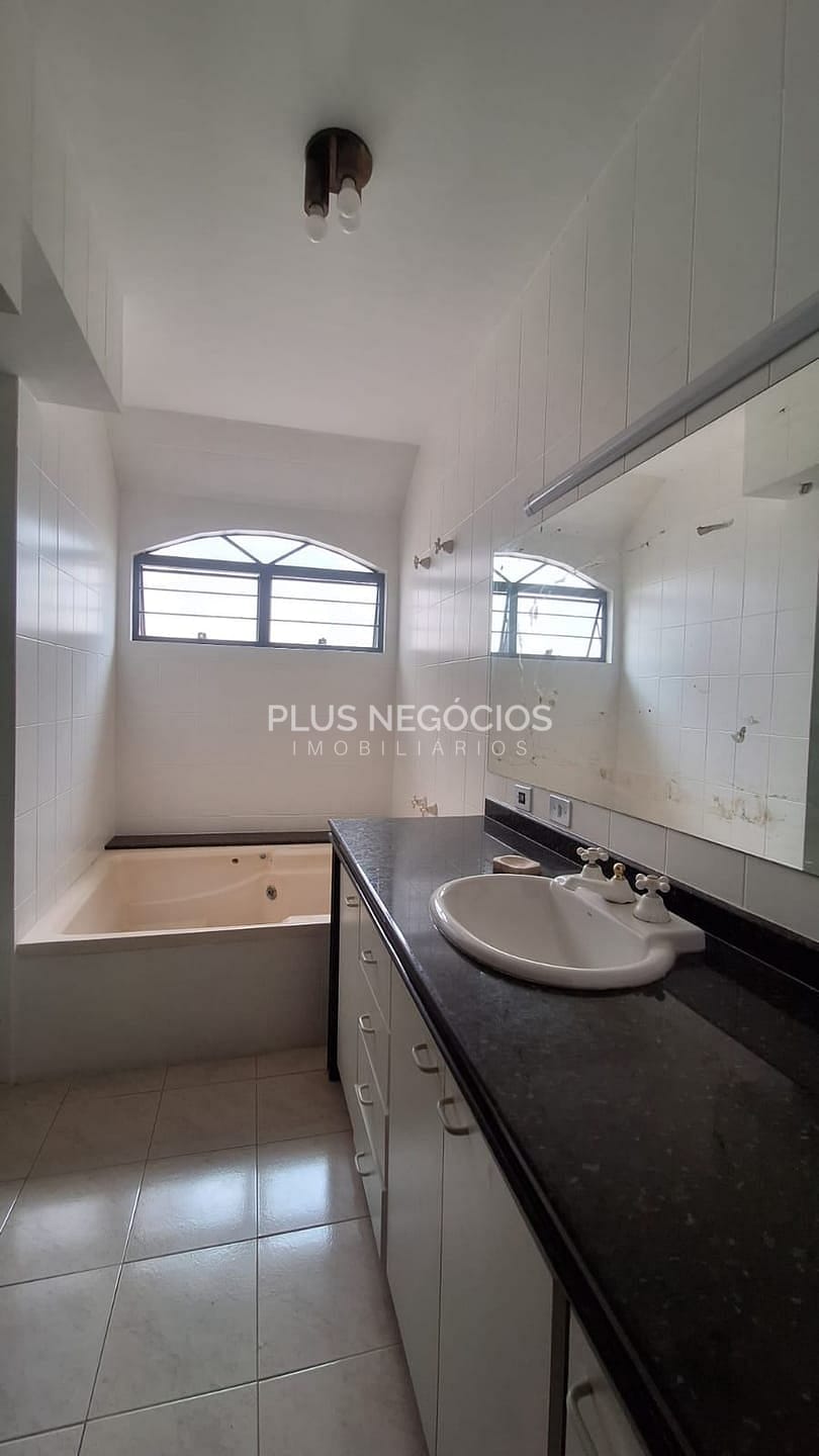 Casa, 3 quartos, 210 m² - Foto 30