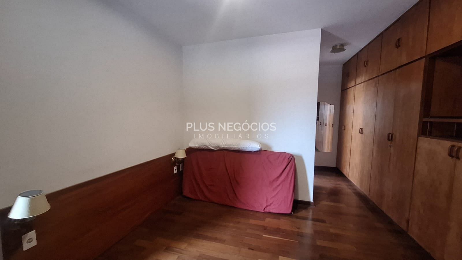 Casa, 3 quartos, 210 m² - Foto 29