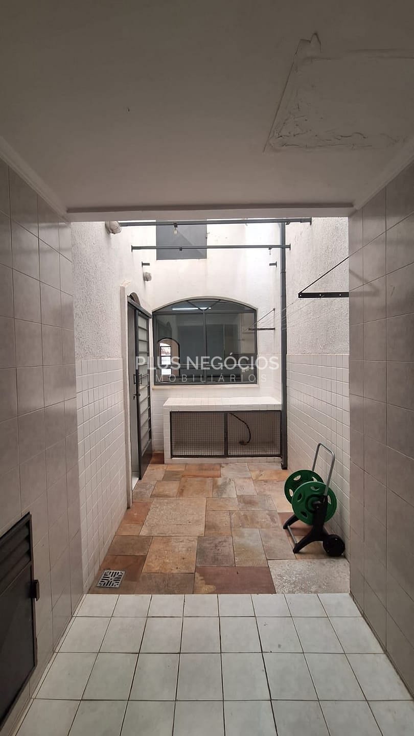 Casa, 3 quartos, 210 m² - Foto 23