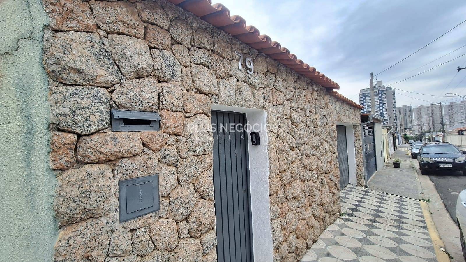 Casa, 3 quartos, 210 m² - Foto 2