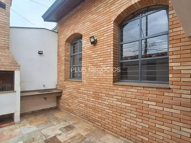 Casa com 215m² 3 quartos e 4 banheiros, à venda, no bairro Jardim São Carlos em Sorocaba