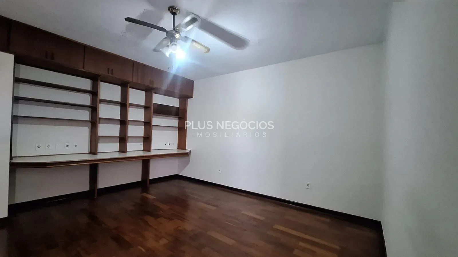 Casa, 3 quartos, 210 m² - Foto 24