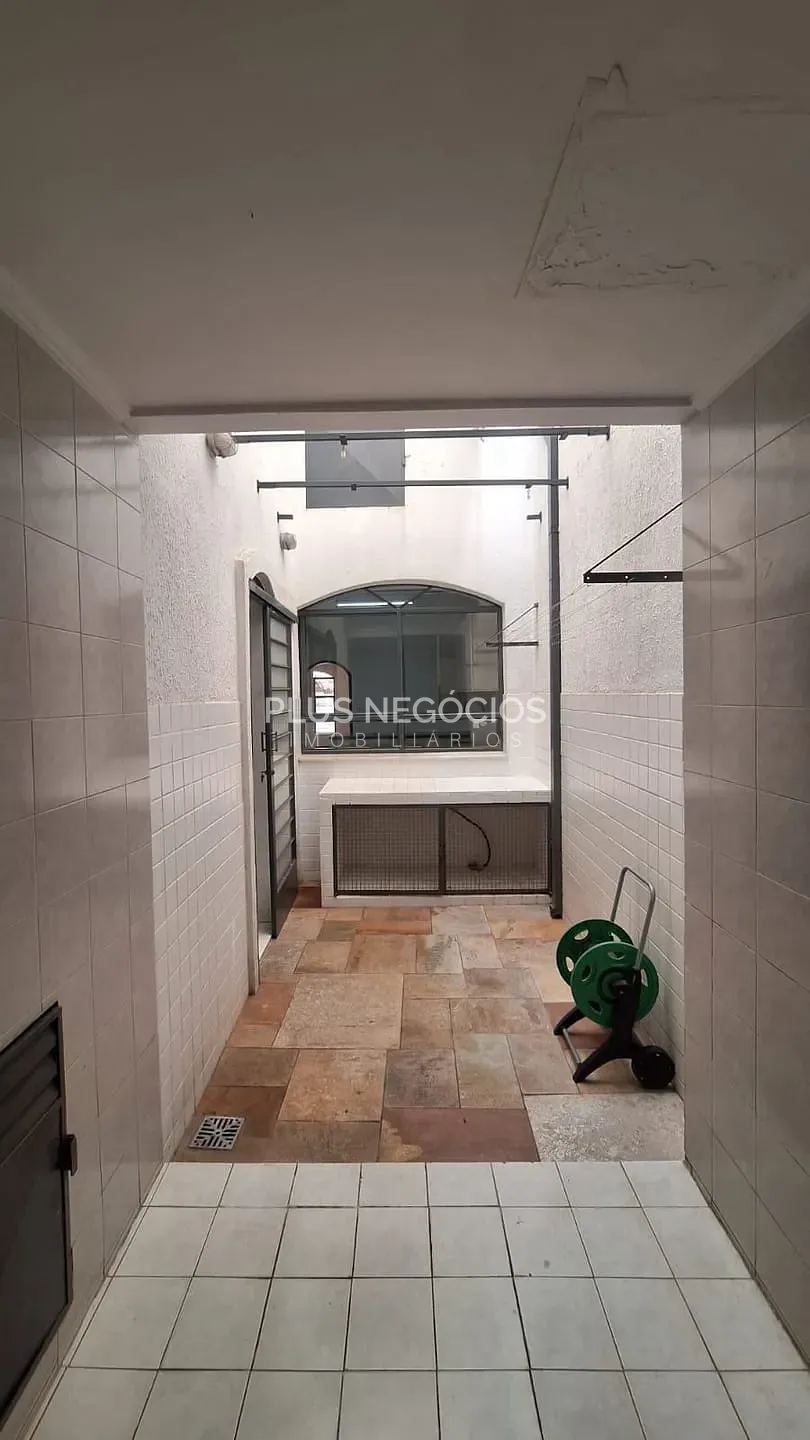 Casa, 3 quartos, 210 m² - Foto 23