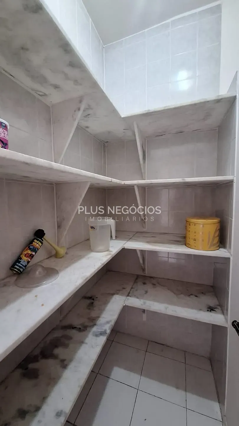 Casa, 3 quartos, 210 m² - Foto 17