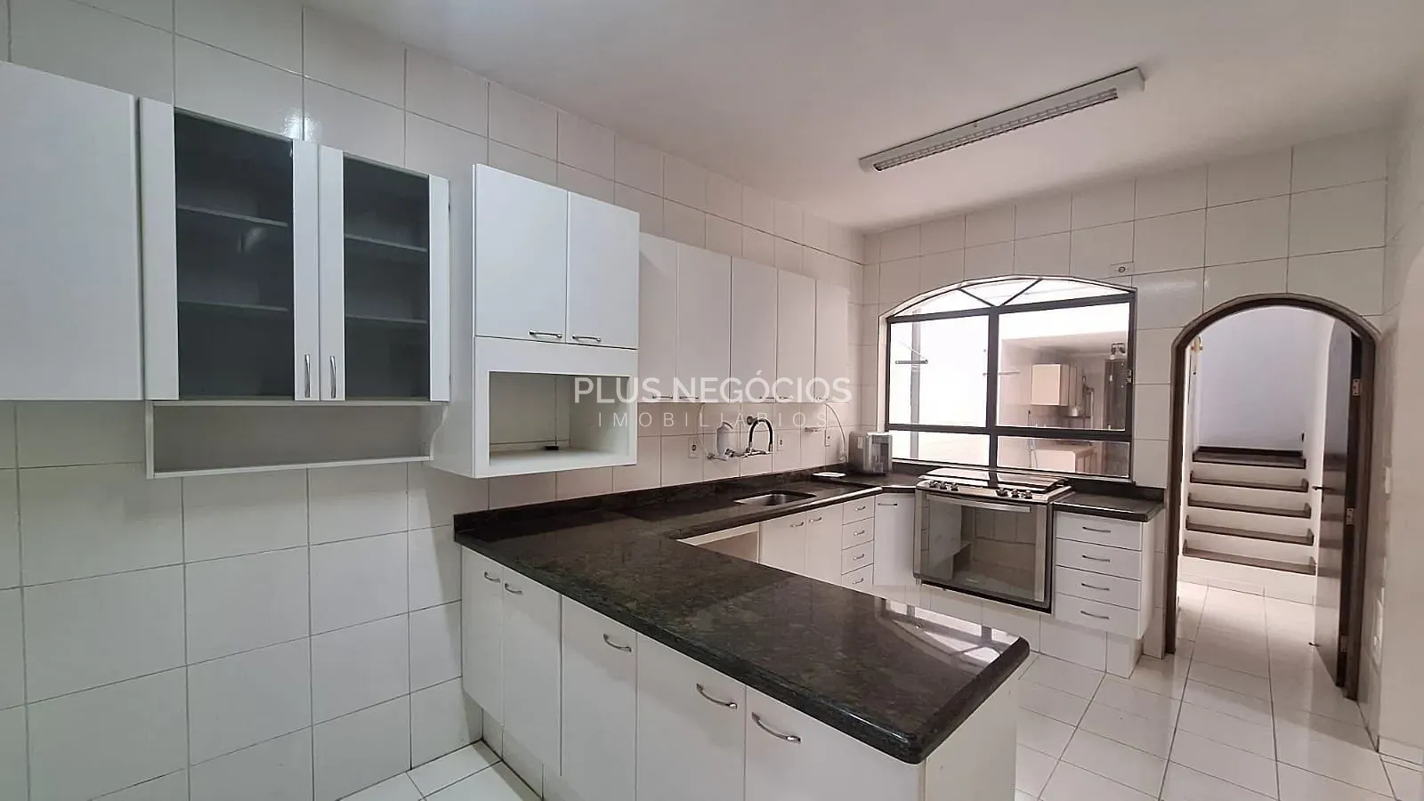 Casa, 3 quartos, 210 m² - Foto 13