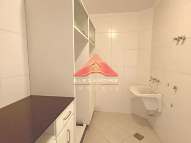 Casa com 263m² 4 quartos e 4 banheiros, à venda, no bairro Jardim Valparaíba em São José dos Campos