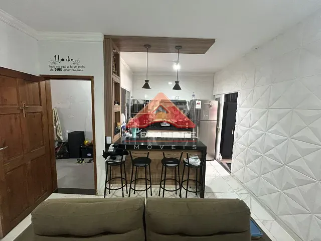 Casa 2 quartos e 2 banheiros, à venda, no bairro Jardim Mariana II em São José dos Campos