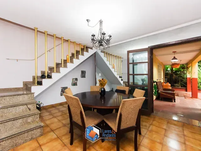 Casa com 220m² 4 quartos e 3 banheiros, à venda, no bairro Ipiranga em São Paulo