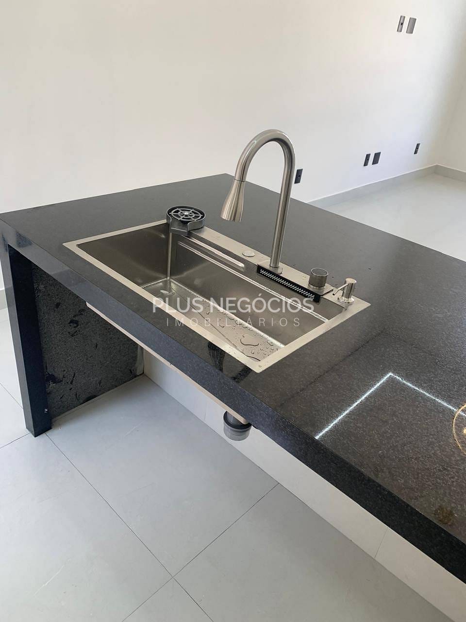 Casa, 3 quartos, 108 m² - Foto 4