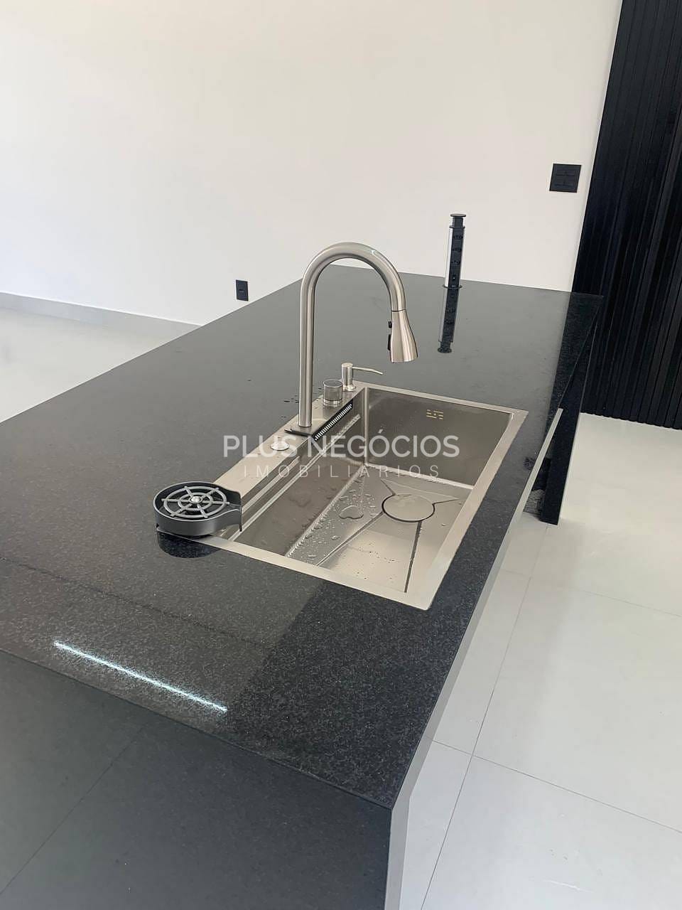 Casa, 3 quartos, 108 m² - Foto 8