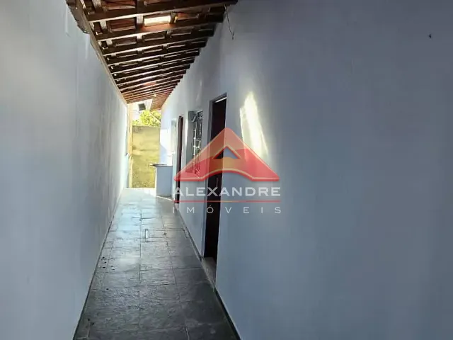 Casa 2 quartos e 1 banheiro, para alugar, no bairro Vila Ester em São José dos Campos