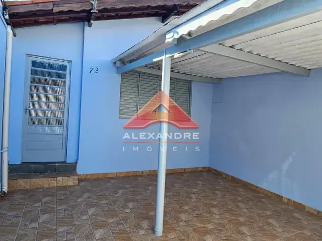 Casa 2 quartos e 1 banheiro, para alugar, no bairro Vila Ester em São José dos Campos