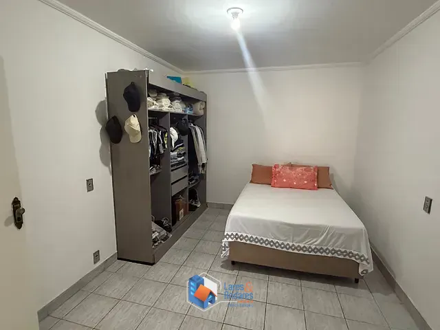 Casa com 275m² 2 quartos e 2 banheiros, à venda, no bairro Jardim Irapiranga em São Paulo