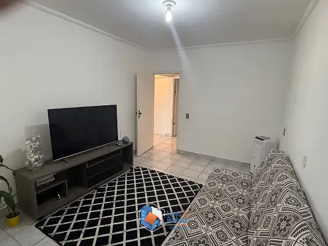 Casa com 275m² 2 quartos e 2 banheiros, à venda, no bairro Jardim Irapiranga em São Paulo