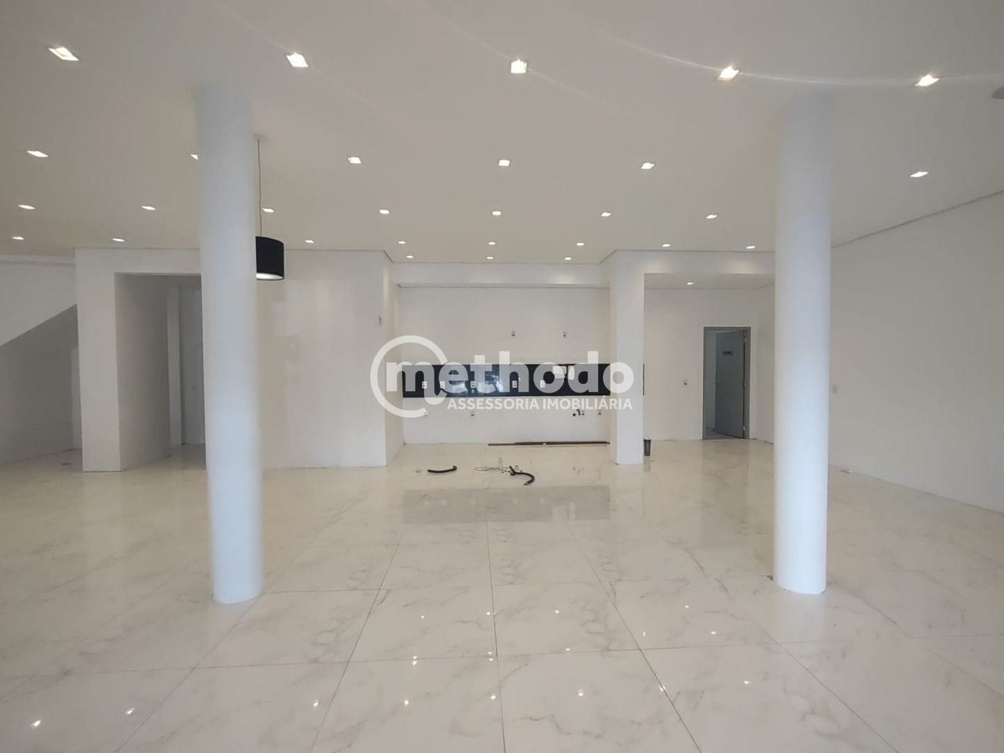 Casa, 1 quarto, 190 m² - Foto 4