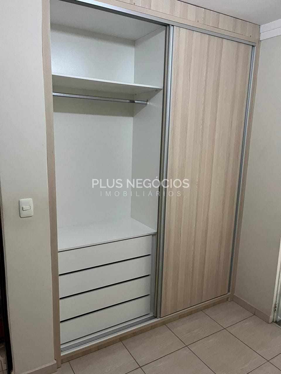 Casa, 4 quartos, 220 m² - Foto 13