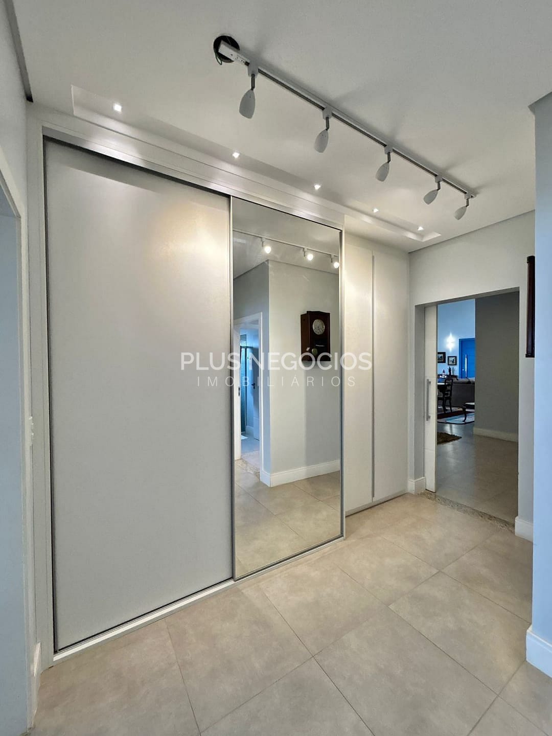 Casa, 4 quartos, 453 m² - Foto 19