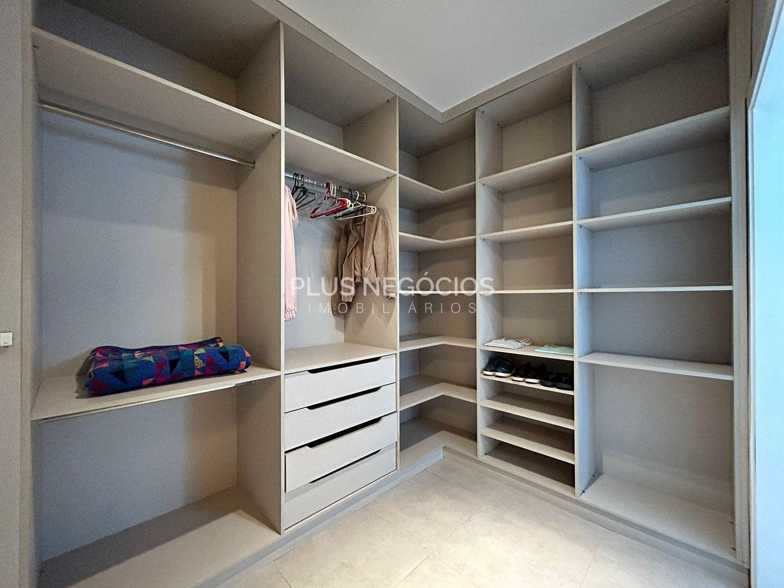 Casa, 4 quartos, 453 m² - Foto 24