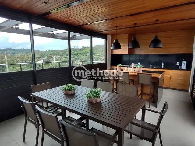 Casa com 290m² 3 quartos e 5 banheiros, à venda, no bairro Vila José Iório em Campinas