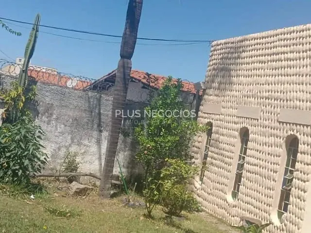 Casa com 300m² 3 quartos e 2 banheiros, à venda, no bairro Vila Barão em Sorocaba