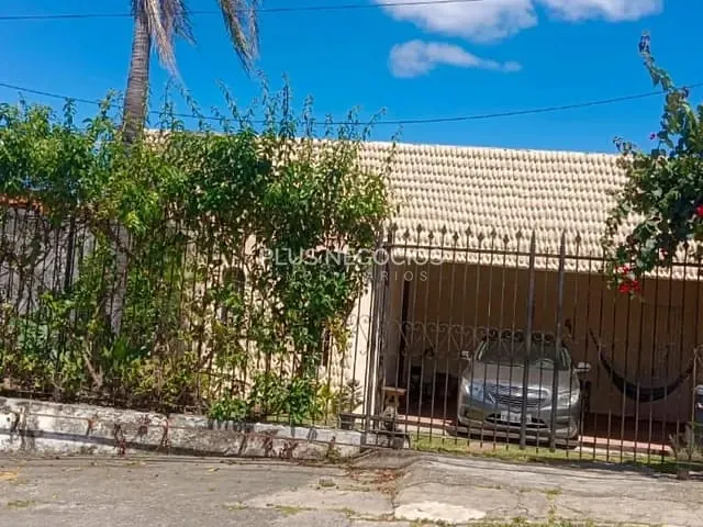 Casa com 300m² 3 quartos e 2 banheiros, à venda, no bairro Vila Barão em Sorocaba