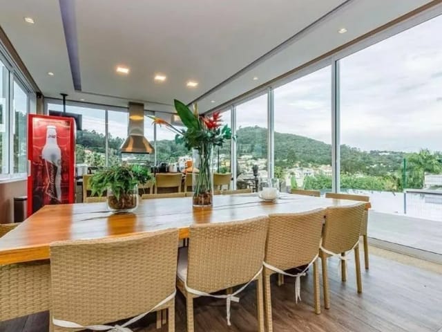 Casa 5 quartos e 7 banheiros, à venda, no bairro Alphaville em Santana de Parnaíba