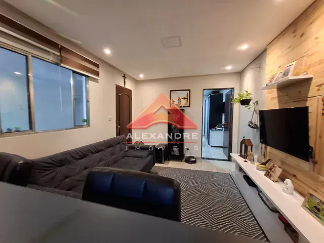 Casa 2 quartos e 1 banheiro, à venda, no bairro Parque Novo Horizonte em São José dos Campos