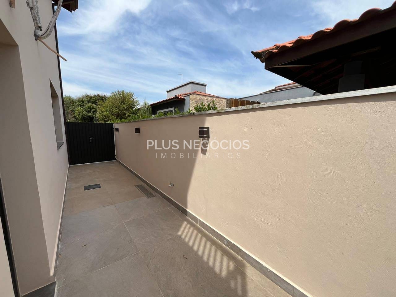 Casa, 2 quartos, 200 m² - Foto 37