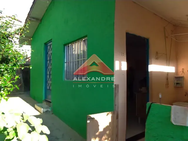 Casa 2 quartos e 1 banheiro, à venda, no bairro Vila Paiva em São José dos Campos