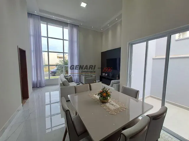 Casa com 300m² 3 quartos e 5 banheiros, à venda, no bairro Jardim Residencial Maria Dulce em Indaiatuba