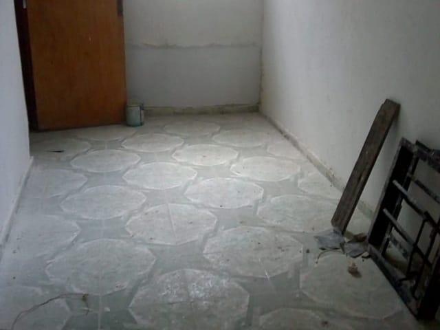 Casa com 125m² 1 quarto e 1 banheiro, à venda, no bairro Triângulo em Pindamonhangaba
