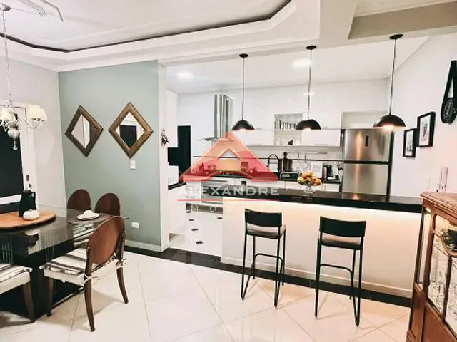 Casa com 175m² 3 quartos e 2 banheiros, à venda, no bairro Loteamento Villa Branca em Jacareí