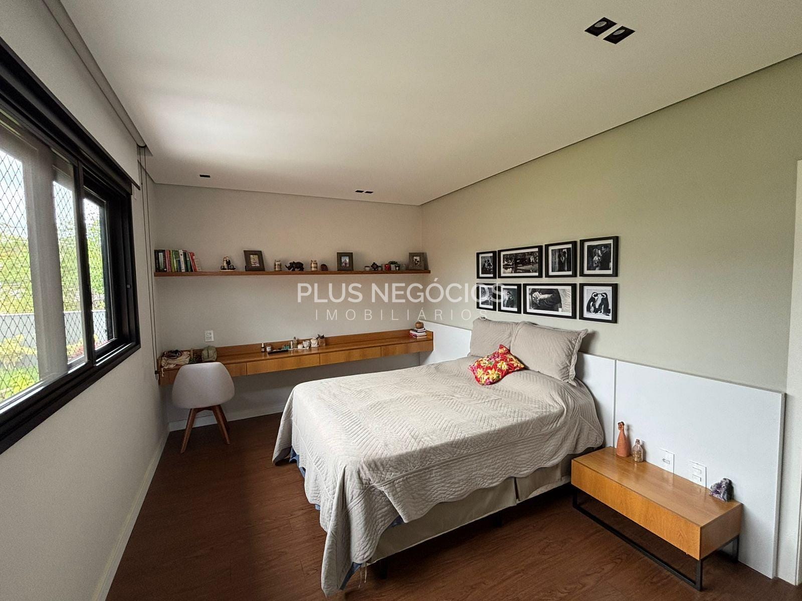 Casa à venda e aluguel com 4 quartos, 344m² - Foto 21