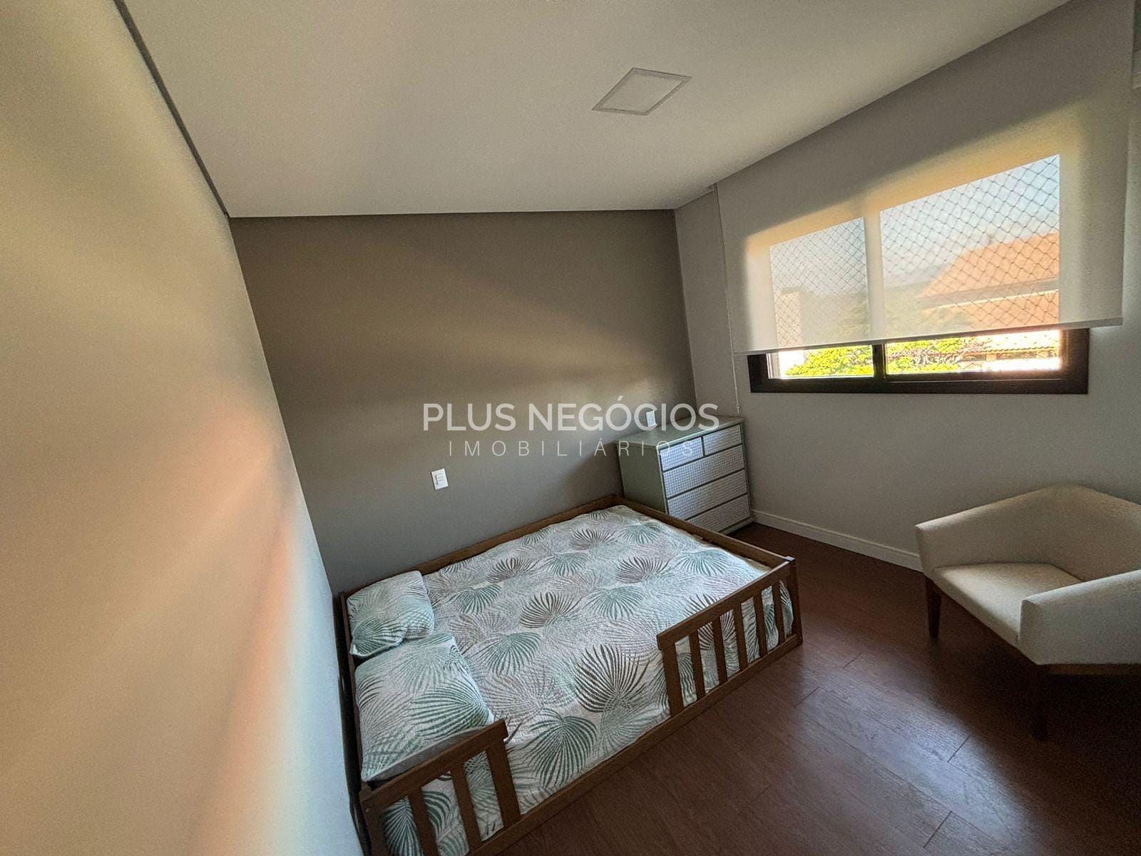 Casa à venda e aluguel com 4 quartos, 344m² - Foto 23