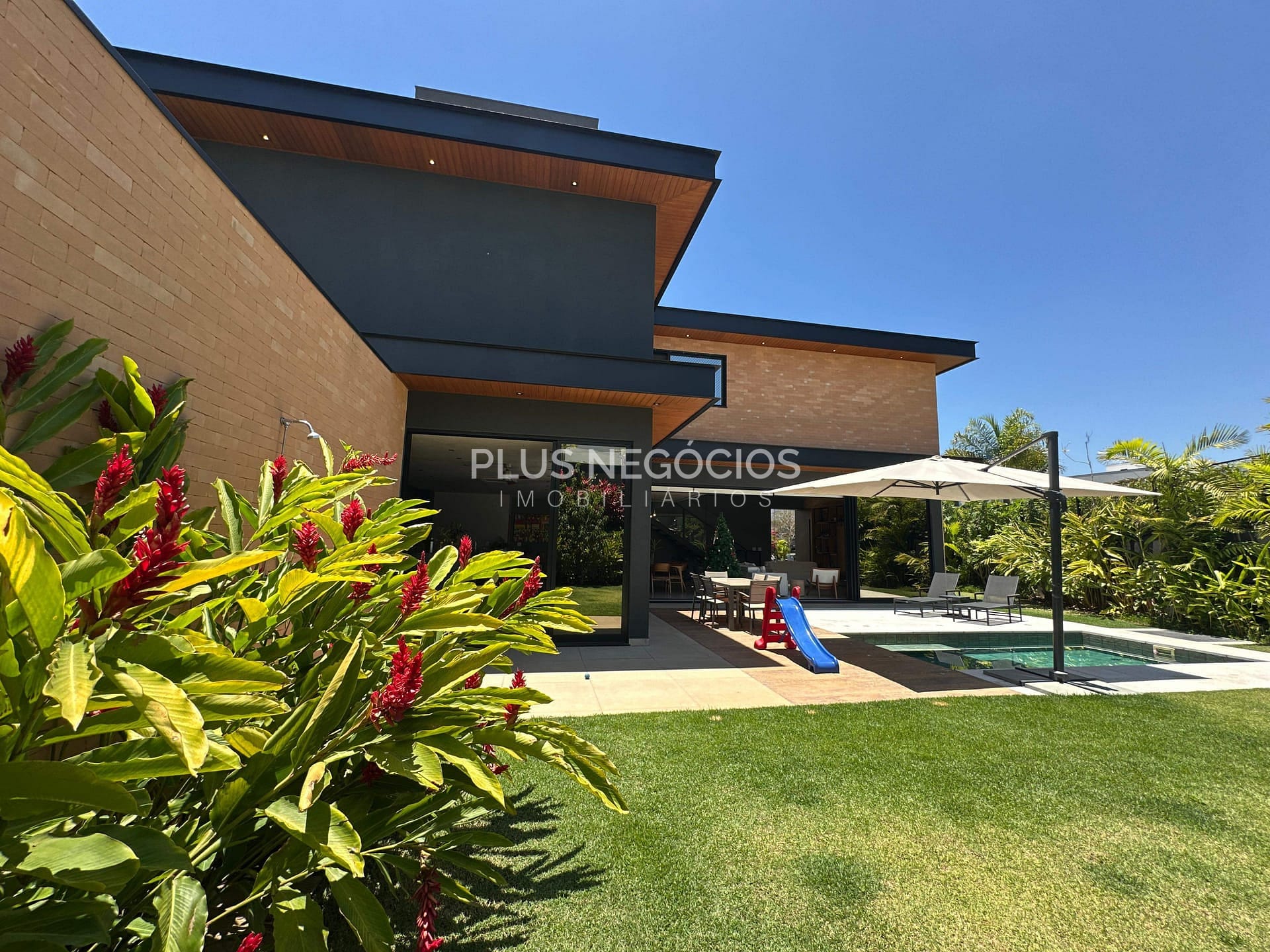 Casa, 4 quartos, 344 m² - Foto 3