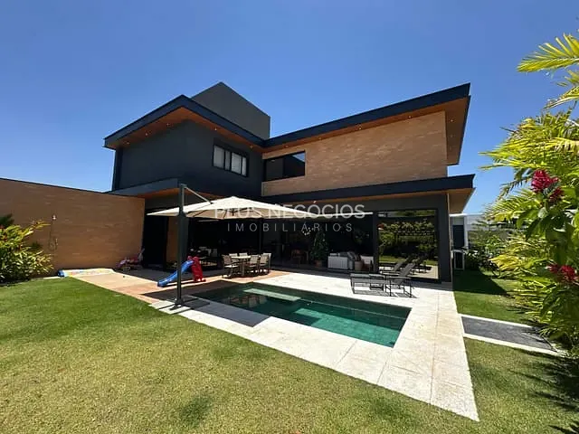 Casa com 623m² 4 quartos e 6 banheiros, à venda ou para alugar, no bairro Alphaville Nova Esplanada em Votorantim