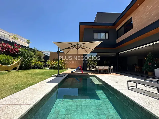 Casa com 623m² 4 quartos e 6 banheiros, à venda ou para alugar, no bairro Alphaville Nova Esplanada em Votorantim