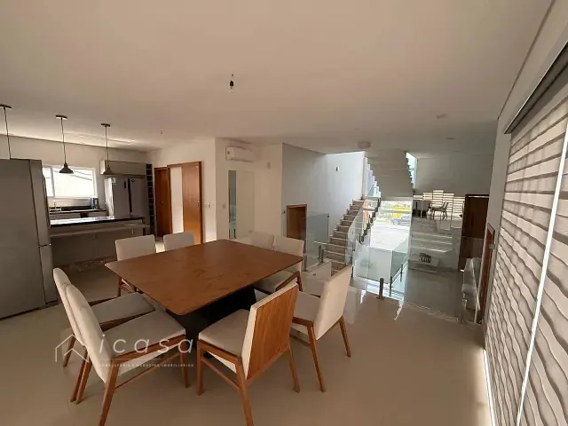 Casa com 450m² 3 quartos e 5 banheiros, à venda ou para alugar, no bairro Condomínio Residencial Alphaville II em São José dos Campos