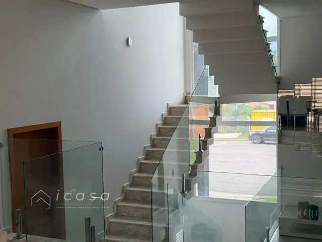 Casa com 450m² 3 quartos e 5 banheiros, à venda ou para alugar, no bairro Condomínio Residencial Alphaville II em São José dos Campos