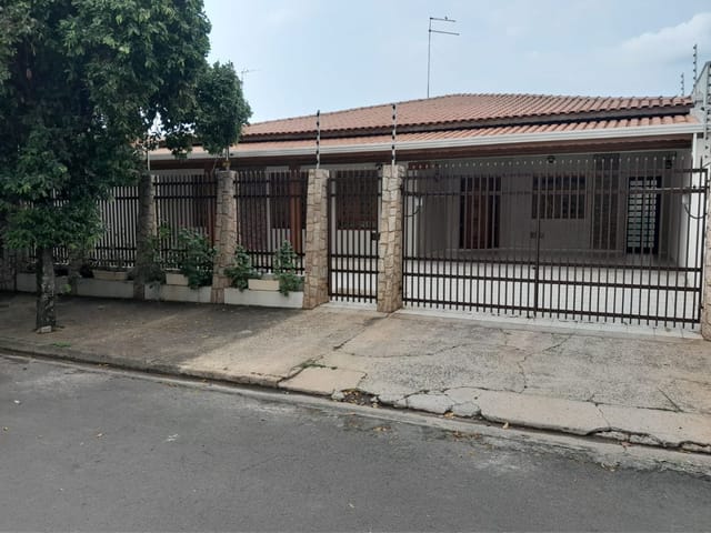 Foto do Casa - Casa com 3 dormitórios para venda ou aluguel, 226 m² - Jardim Eulina - Campinas/SP | Methodo Assessoria Imobiliária e Administração de Bens Ltda
