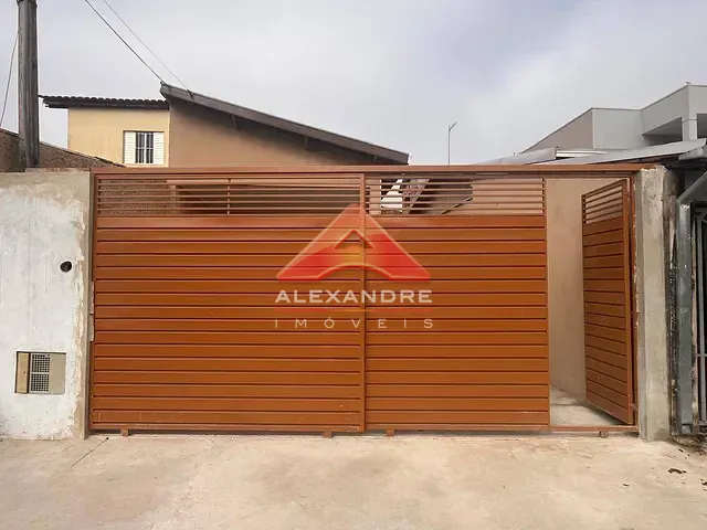 Casa com 185m² 2 quartos e 1 banheiro, à venda, no bairro Jardim Paraíso do Sol em São José dos Campos