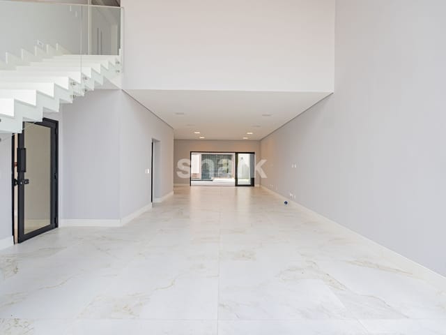 Casa com 420m² 5 quartos e 7 banheiros, à venda, no bairro Cidade Tamboré em Santana de Parnaíba