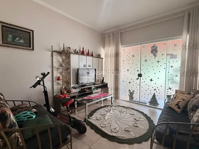 Casa 3 quartos e 5 banheiros, à venda, no bairro Granja Olga I em Sorocaba