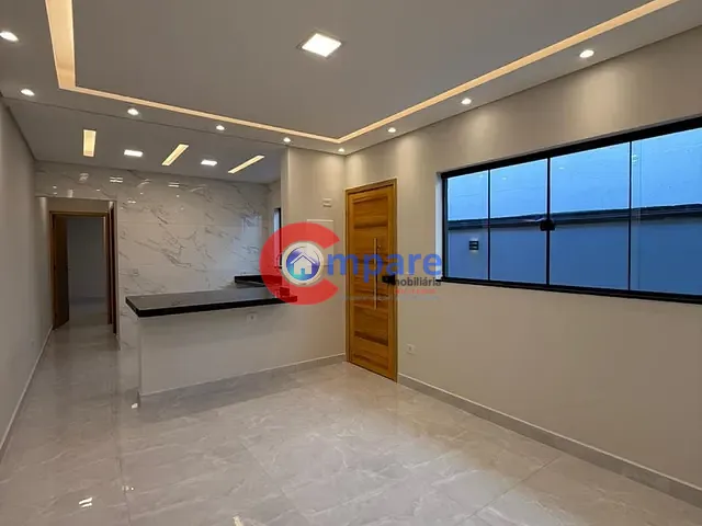 Casa 3 quartos e 1 banheiro, à venda, no bairro Jardim Zélia em Itaquaquecetuba